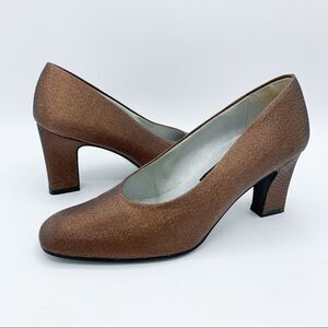 ‎Nina Metallic Copper Fabric Pumps Sz 7